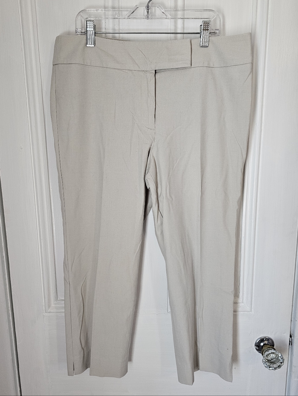Talbots Womens 10 Petite Heritage Capri Pants Stretch Beige Flat Front